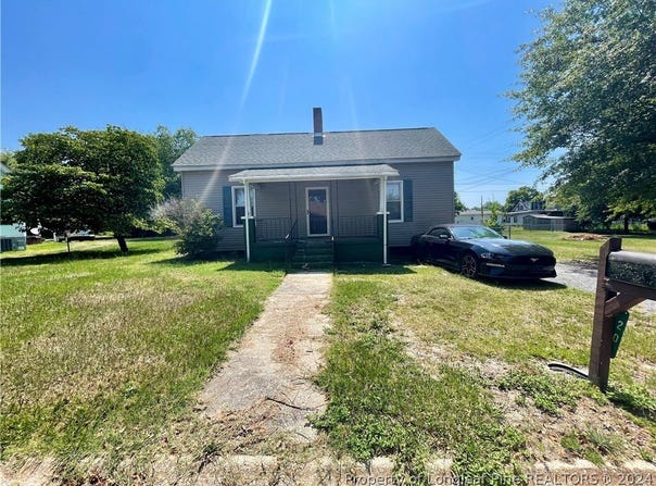 20 Third Street, Laurinburg, NC 28352