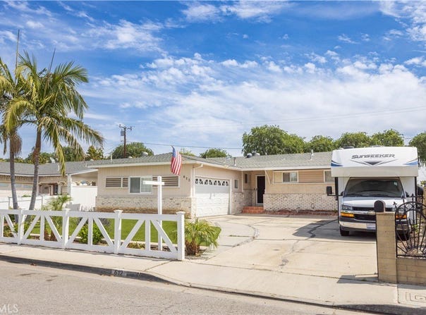 612 Newkirk Avenue, Fullerton, CA 92832