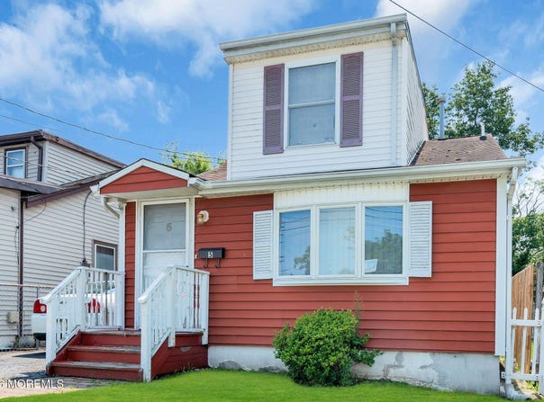 5 Summerfield Avenue, South Amboy, NJ 08879