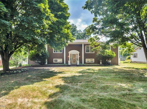 959 Sandy Lane, Medina, OH 44256