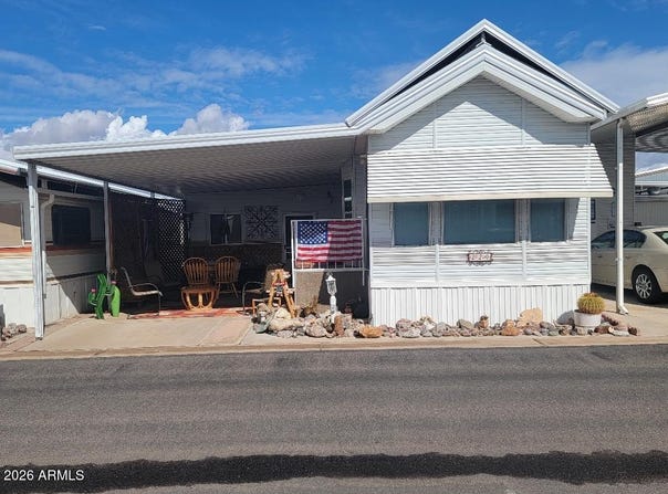 220 E MESQUITE Drive, Florence, AZ 85132