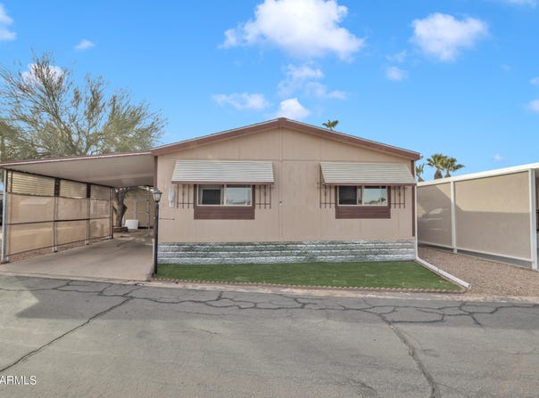 120 W ONEIL Drive, Casa Grande, AZ 85122