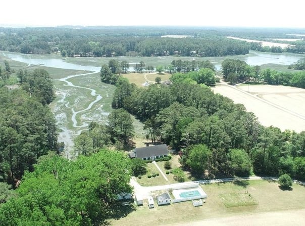 24385 DIX FARM DR, ACCOMAC, VA 23301