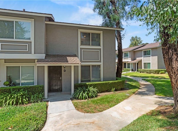 5421 E Pine Ridge Way, Anaheim, CA 92807