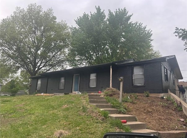 629 Ida Street, Lansing, KS 66043