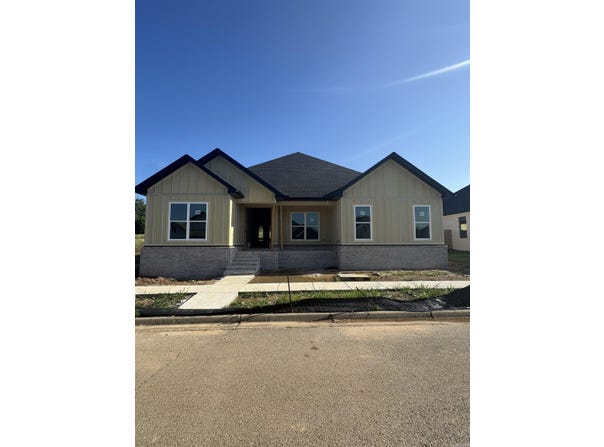 227 B Street, Bryant, AR 72022