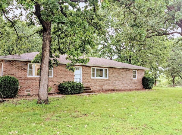 9550 S 325 Road, El Dorado Springs, MO 64744