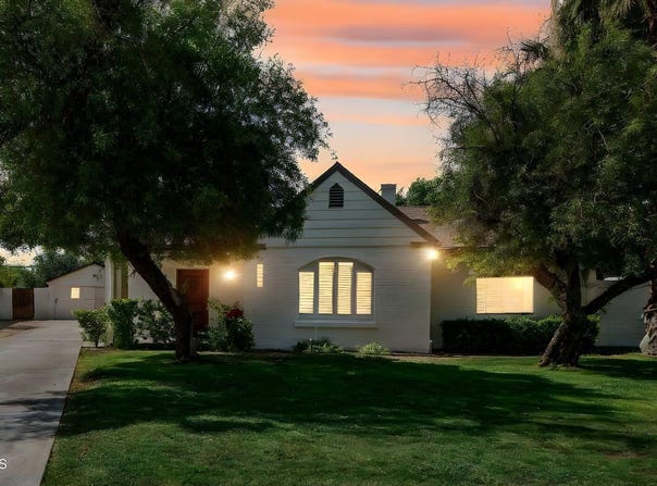 1614 PALMCROFT Way SE, Phoenix, AZ 85007