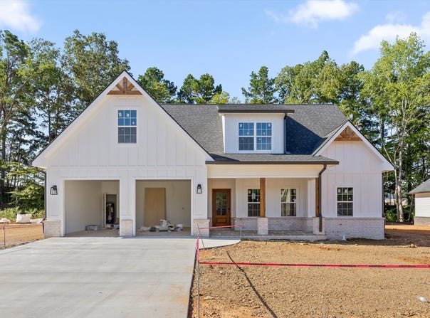 123 W Riley Street, Chatsworth, GA 30705
