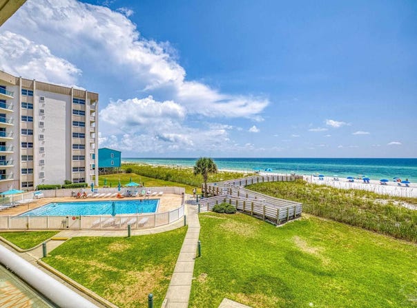 1600 Via Deluna Dr, Pensacola Beach, FL 32561