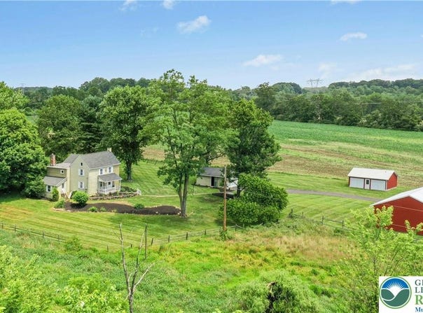 995 Passer Road, Springfield Twp, PA 18036