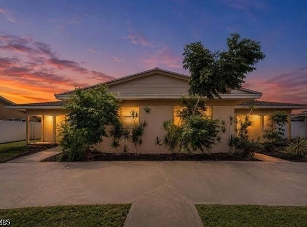 1306 SE 40th Terrace, Cape Coral, FL 33904