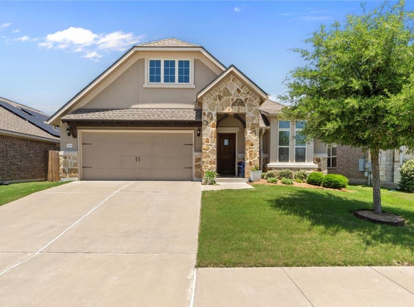 3104 Bragg PL, Pflugerville, TX 78660