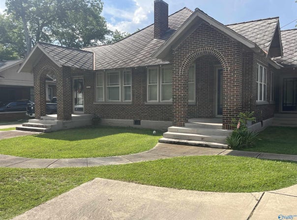 715 Main Street East, Hartselle, AL 35640
