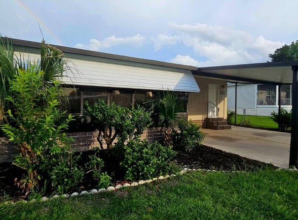 425 E Palm Valley Drive, Oviedo, FL 32765