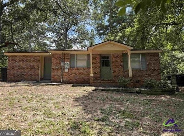 425 Hillside, Byron, GA 31008