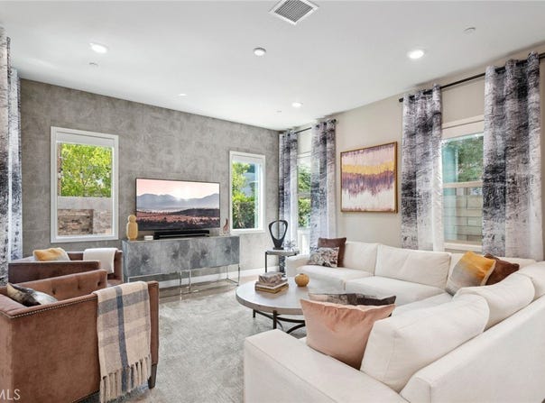 131 Spiral, Irvine, CA 92618