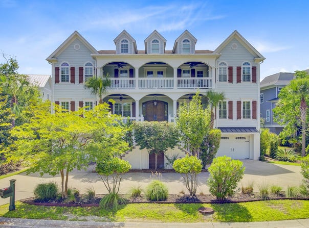 2196 Beckenham Drive, Mount Pleasant, SC 29466