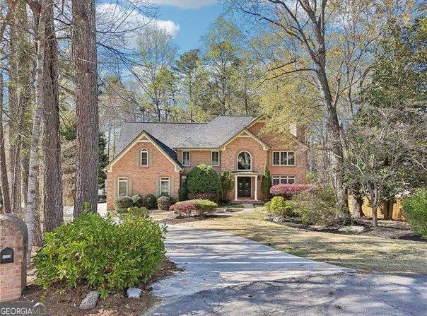 6030 Chimney Springs, Buford, GA 30518
