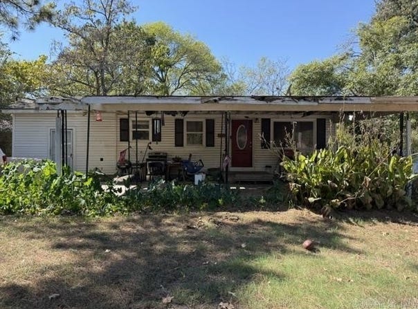 1502 Lee Street, DeWitt, AR 72042