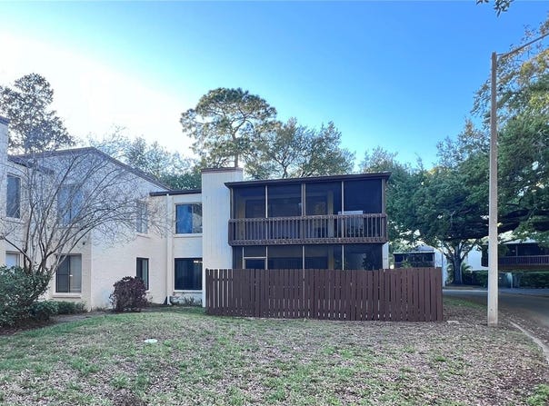 700 STARKEY ROAD, LARGO, FL 33771