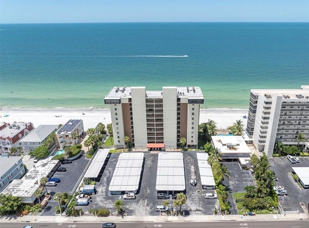 15400 GULF BOULEVARD, MADEIRA BEACH, FL 33708