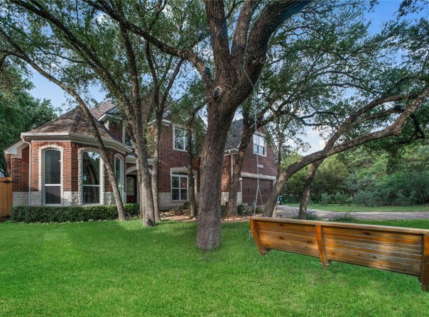 103 Sierra Ridge DR, San Marcos, TX 78666