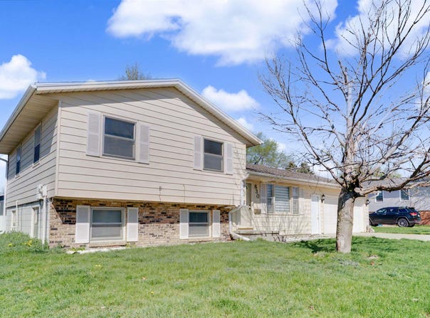 830 Colby, Waterloo, IA 50701