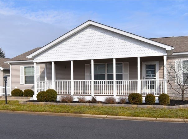 5655 E Windjamer Avenue, Lakeside Marblehead, OH 43440