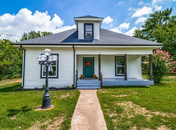 307 S Branch Street, Bells, TX 75414