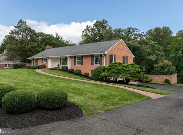 6016 BERWYND ROAD, FAIRFAX, VA 22030
