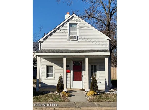 195 Atlantic Street, Keyport, NJ 07735
