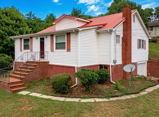 151 Ventor Drive, Weber City, VA 24290