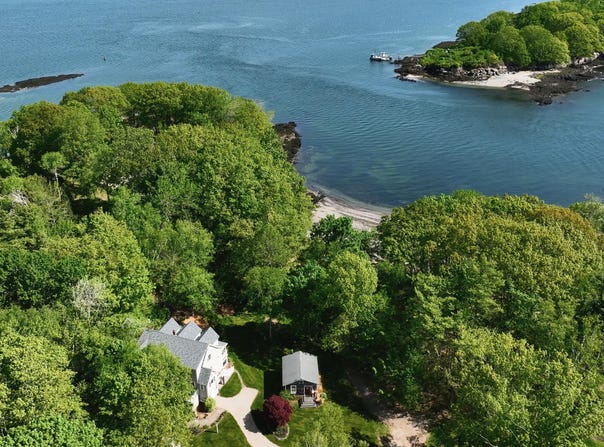 30 Pleasant Cove Lane, Portland, ME 04109