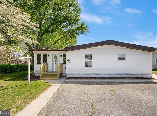 23591 EAST BEACH DRIVE, LEWES, DE 19958