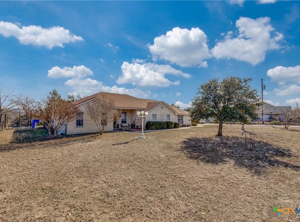 1408 County Road 3300, Kempner, TX 76539