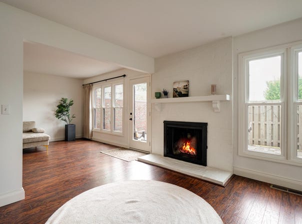 4580 Carriage Hill Lane, Columbus, OH 43220