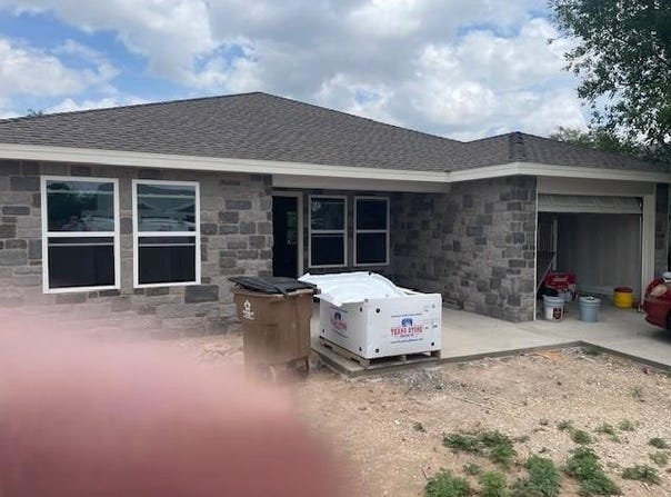 640 W Ave Y, San Angelo, TX 76903