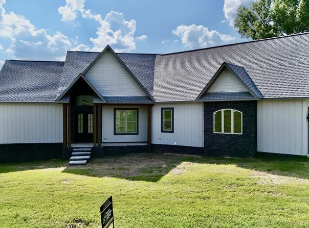 1310 Bridges Avenue, Wynne, AR 72396