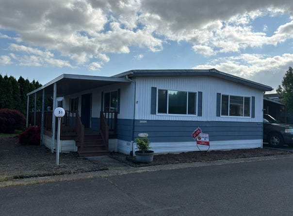 2901  E 2nd Street, Newberg, OR 97132