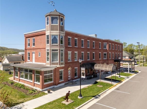 333 Main Street W, Wabasha, MN 55981