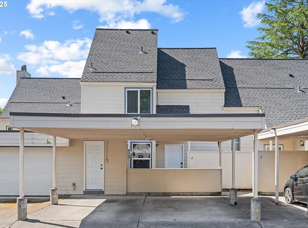 251 NE VILLAGE SQUIRE AVE, Gresham, OR 97030