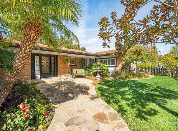 3713 Royal Woods Drive, Sherman Oaks, CA 91403