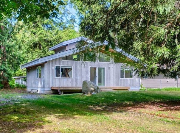 151 Park Drive, Point Roberts, WA 98281