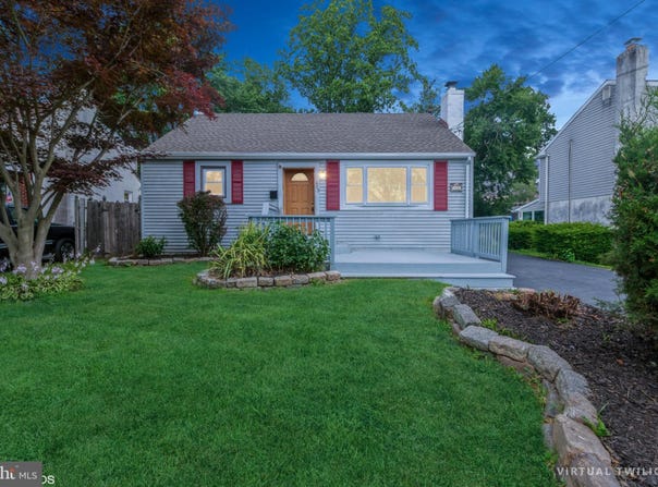 425 GRAPE STREET, WARMINSTER, PA 18974
