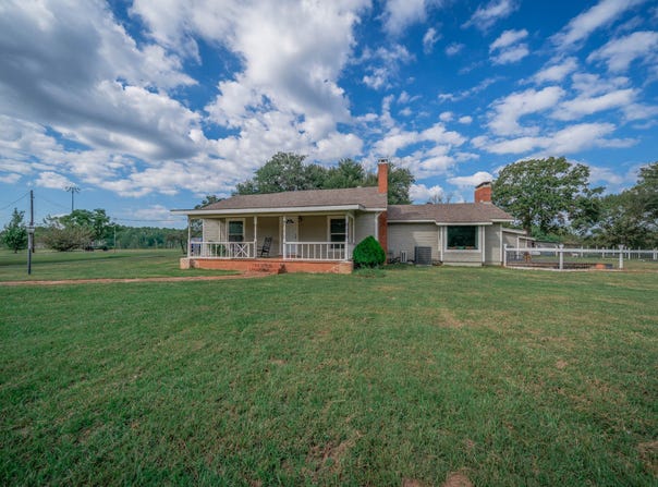 1901 Byrd Rd., Jacksonville, TX 75766