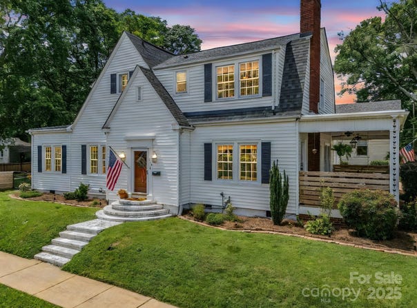 329 E Congress Street, Lincolnton, NC 28092