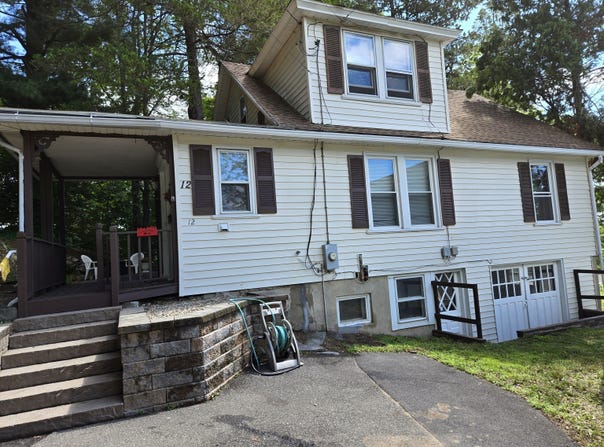 12 Wood Court, Plymouth, CT 06786