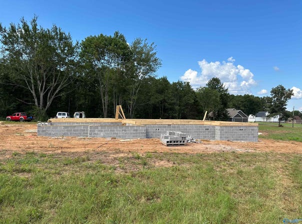 75 Dale Street, Scottsboro, AL 35769