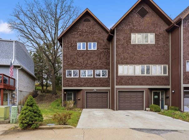 701 Timberwick Place, Manhattan, KS 66503